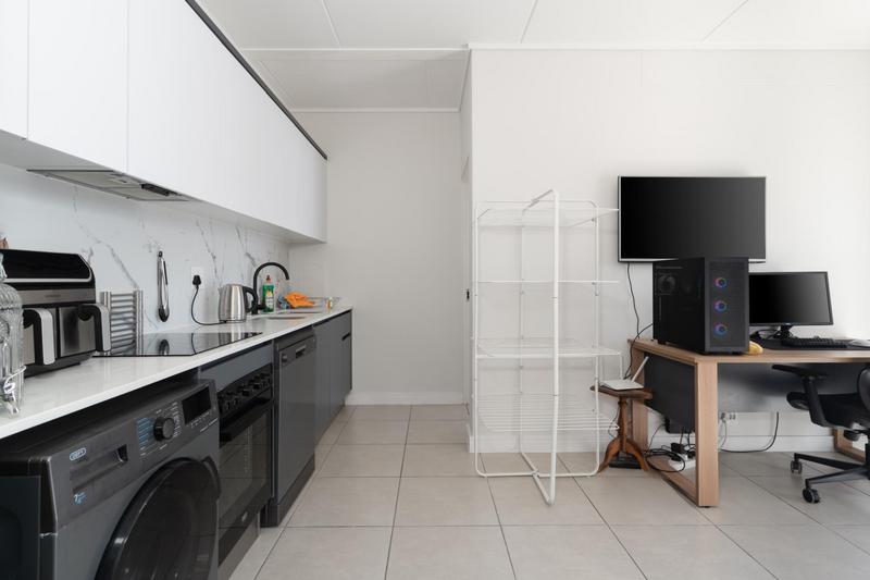 1 Bedroom Property for Sale in The Huntsman Western Cape